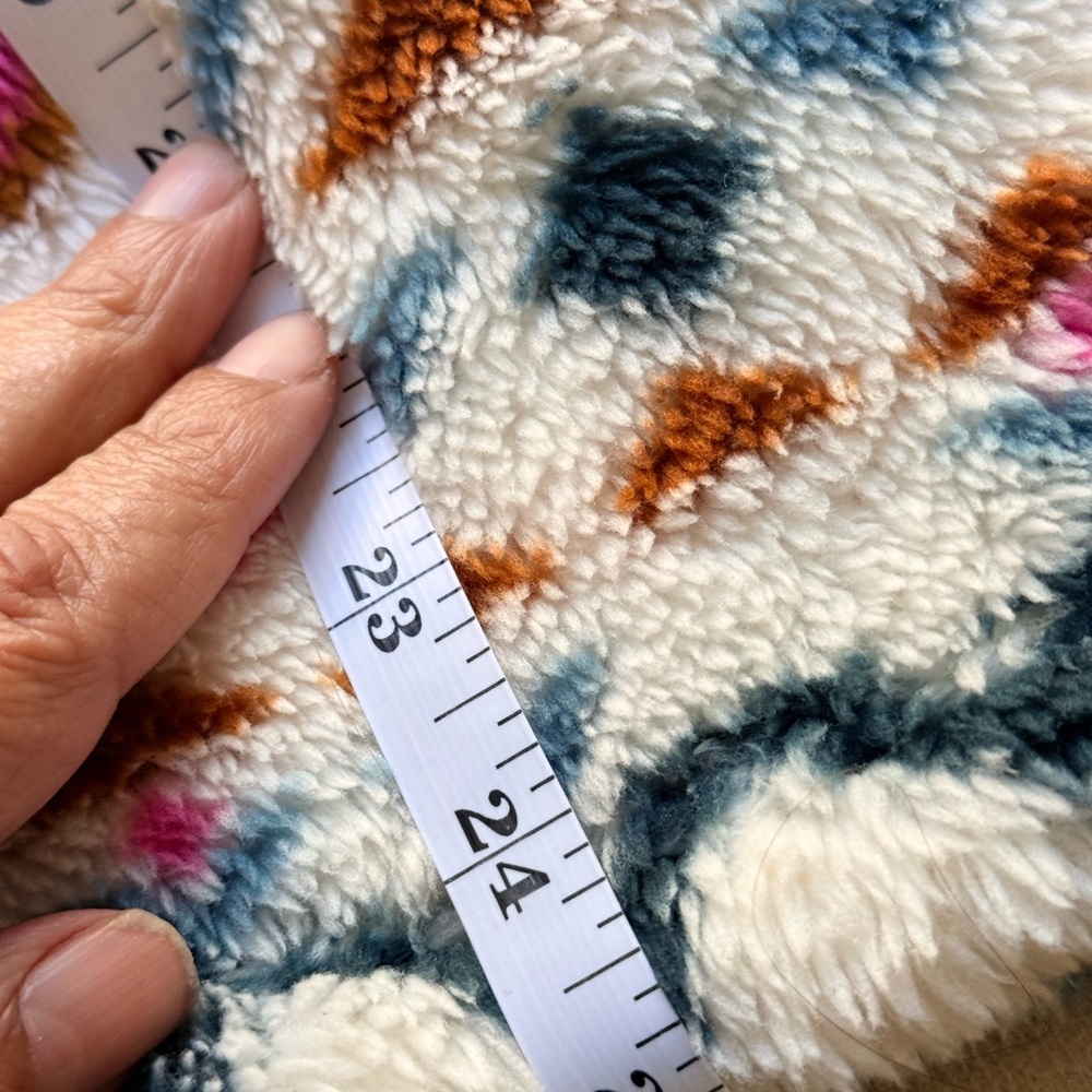 Eddie Bauer Multicolor Fuzzy Pullover - Picture 8 of 8